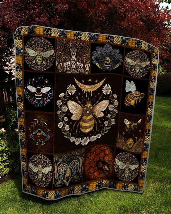 Aesthetic Pattern Bee Blanket